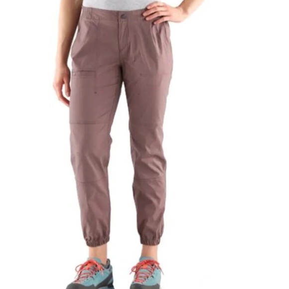 Mountain Hardware Women's AP Scrambler Pants New Sz 2 Deep Lichen - Picture 1 of 8